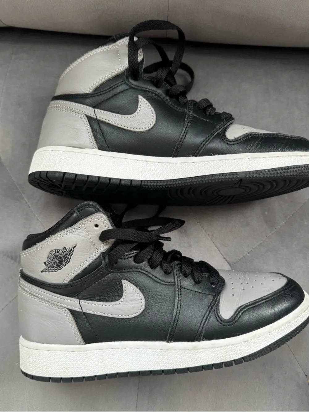 2017 Nike Air Jordan 1 Retro High OG Shadow sz 5Y women sz 6.5 #575441-013